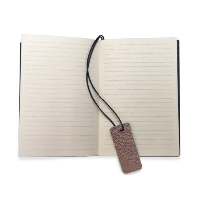 Caderneta Costurada Capa Flexível 132 Folhas A5 – Marrom