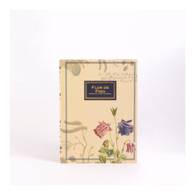 Caderno Brochura Costurado Sem Mola Colegial Médio Capa Dura 160 Folhas Perfumado - Flor De Figo