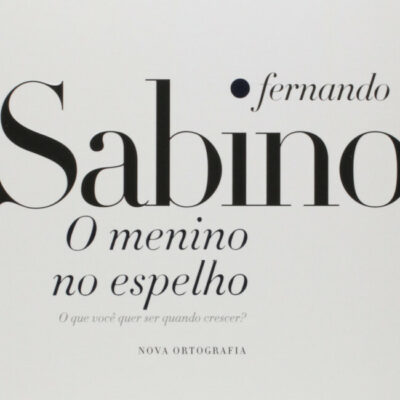 O Menino No Espelho