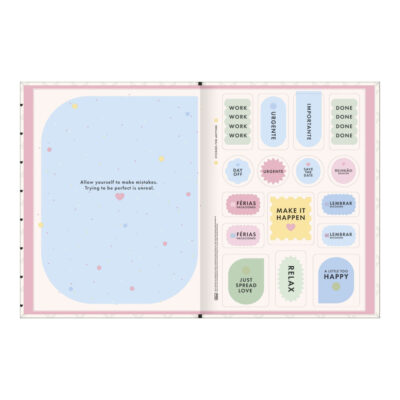 Caderno Brochura Costurado Sem Mola Universitário Grande Capa Dura 80 Folhas West Village – Estampas